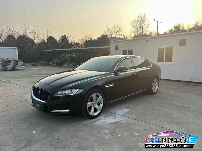 17年捷豹XF轿车抵押车出售