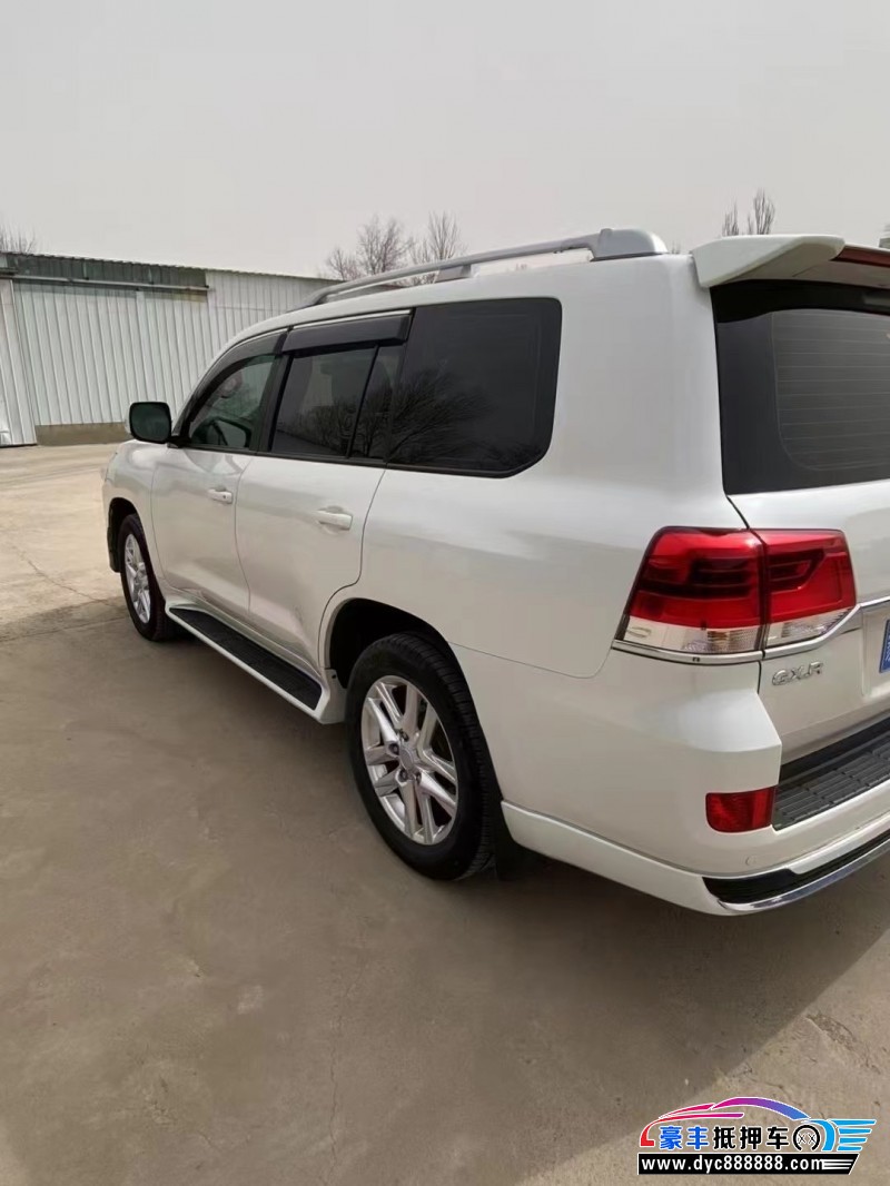 19年丰田兰德酷路泽（陆巡）轿车抵押车出售