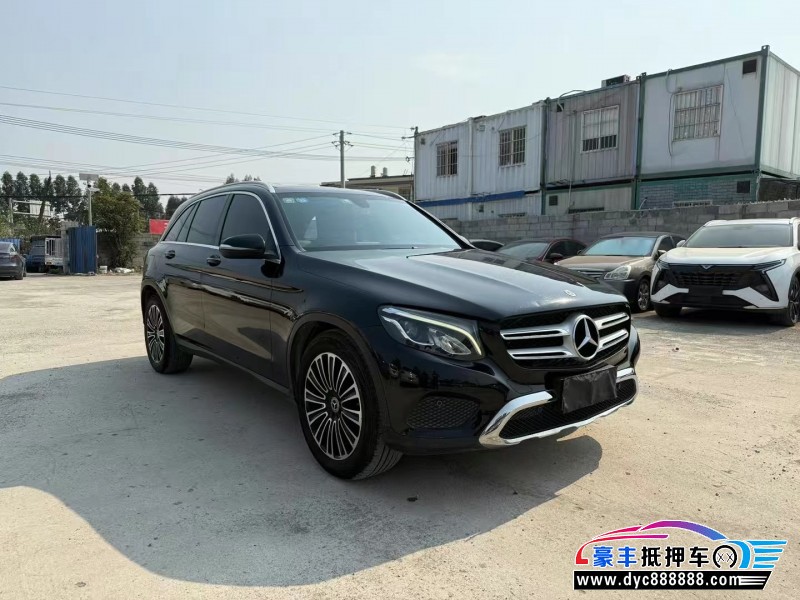 19年奔驰GLC轿车抵押车出售