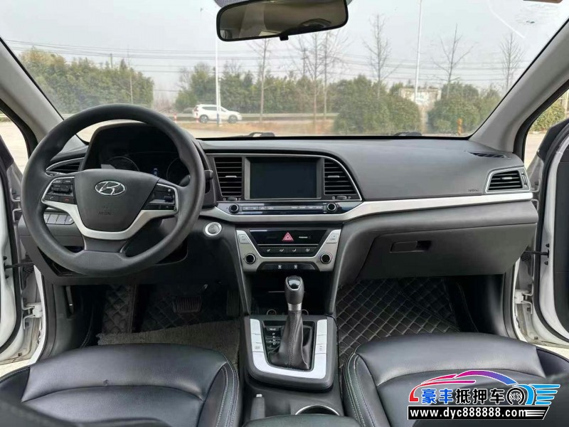 19年现代领动轿车抵押车出售