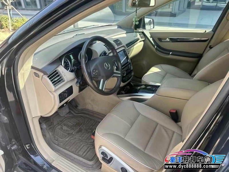 15年奔驰R轿车抵押车出售