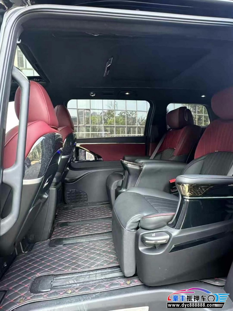 23年传祺M8轿车抵押车出售