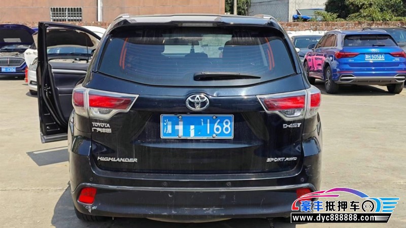 17年丰田汉兰达轿车抵押车出售