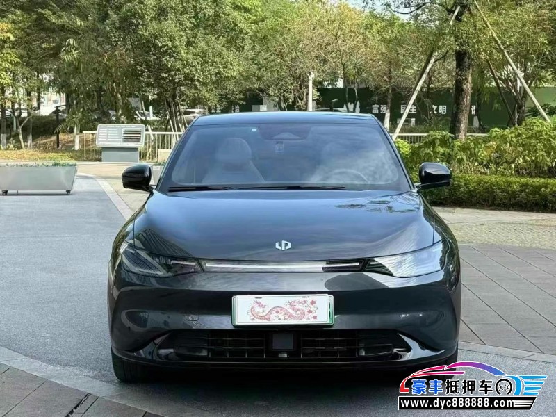 23年零跑c01轿车抵押车出售