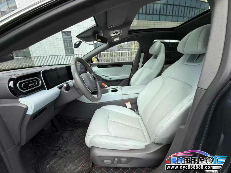 23年零跑c01轿车抵押车出售