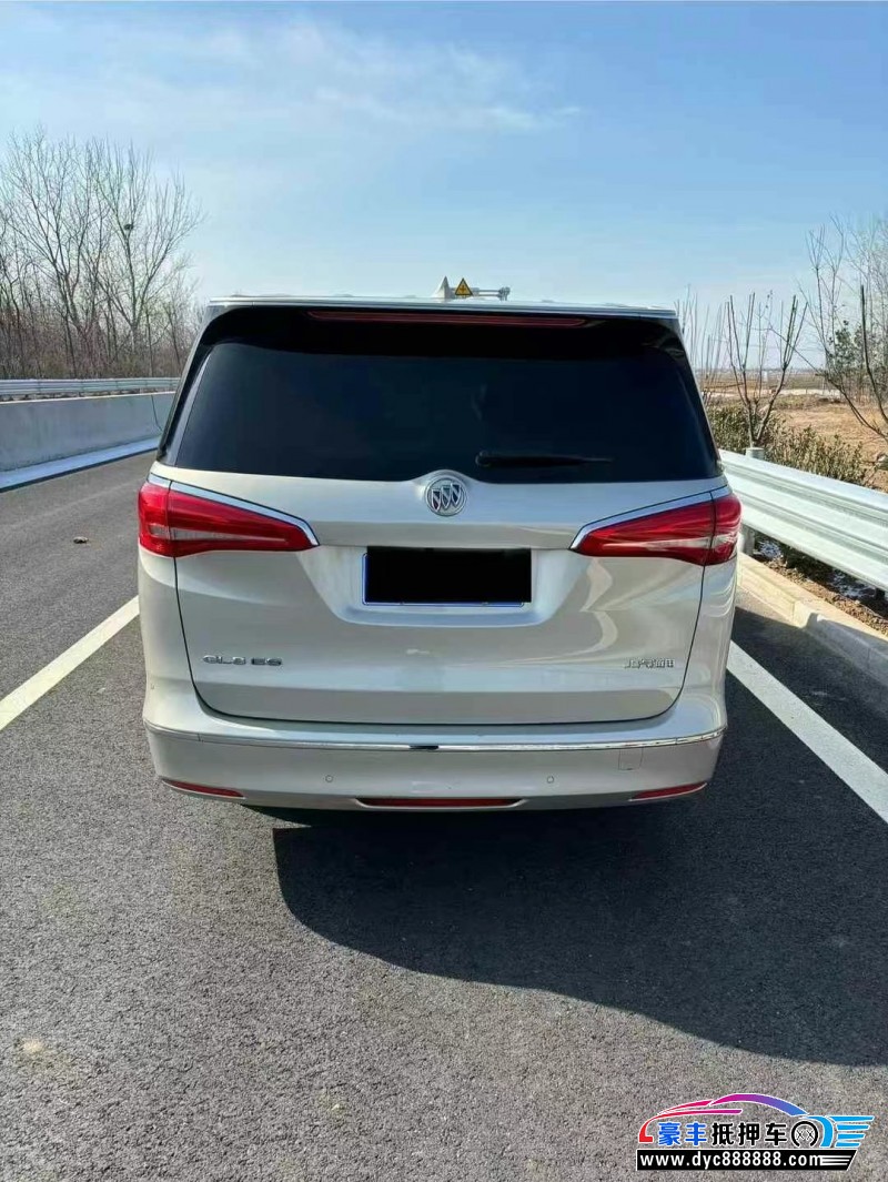 19年别克GL8轿车抵押车出售