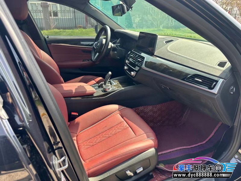 22年宝马5系轿车抵押车出售