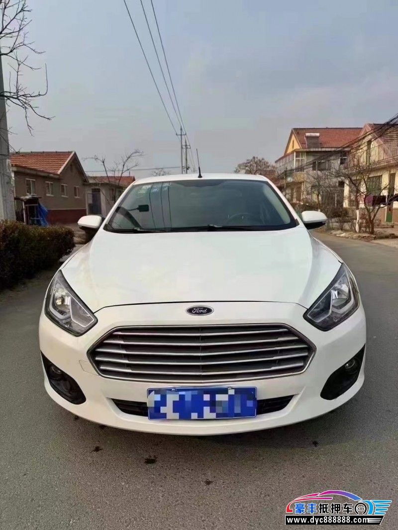 15年福特福睿斯轿车抵押车出售