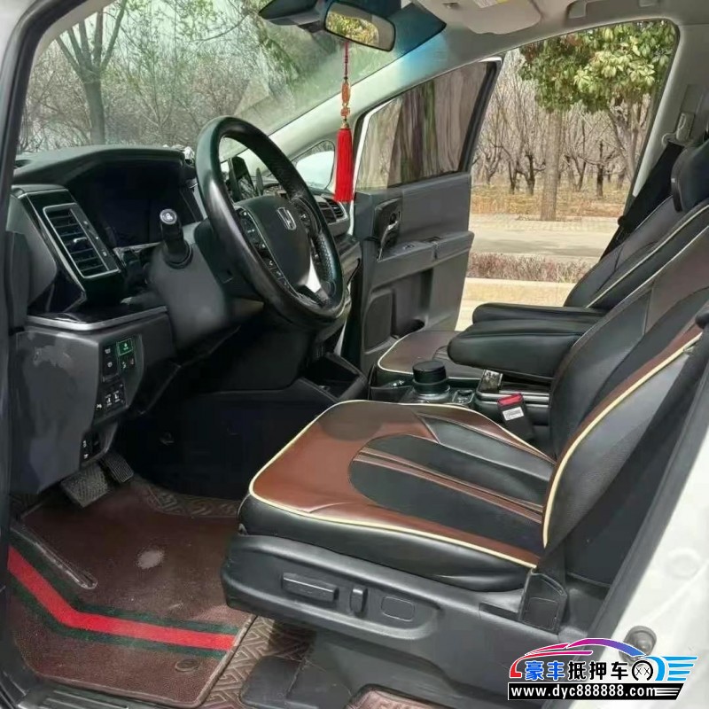 20年本田艾力绅轿车抵押车出售