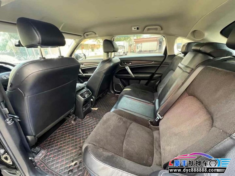 20年本田冠道轿车抵押车出售