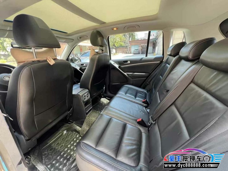 17年大众途观轿车抵押车出售