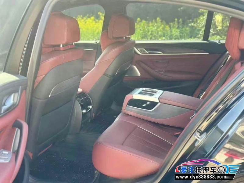 21年宝马5系轿车抵押车出售