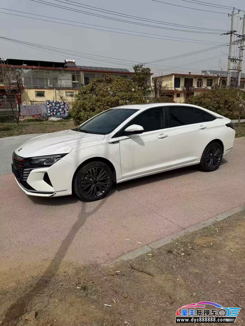 22年东风风神奕炫轿车抵押车出售