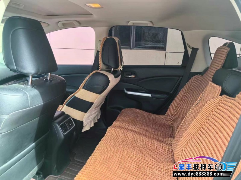 16年本田CR-V轿车抵押车出售