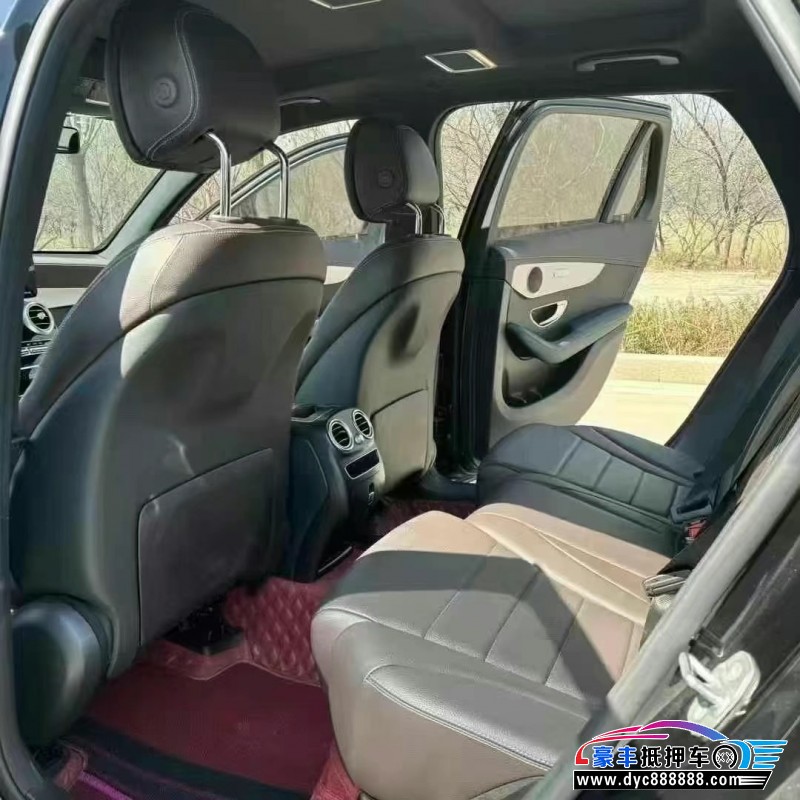 22年奔驰GLC轿车抵押车出售