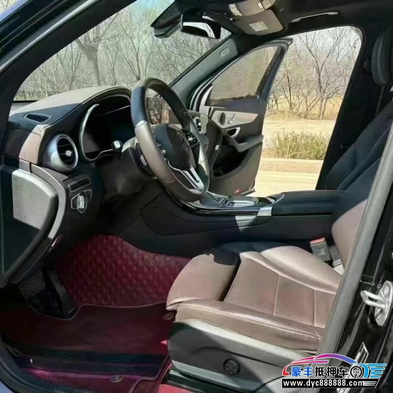 22年奔驰GLC轿车抵押车出售