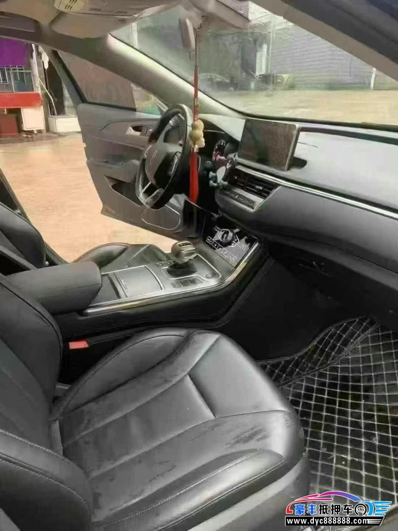 22年红旗H5轿车抵押车出售