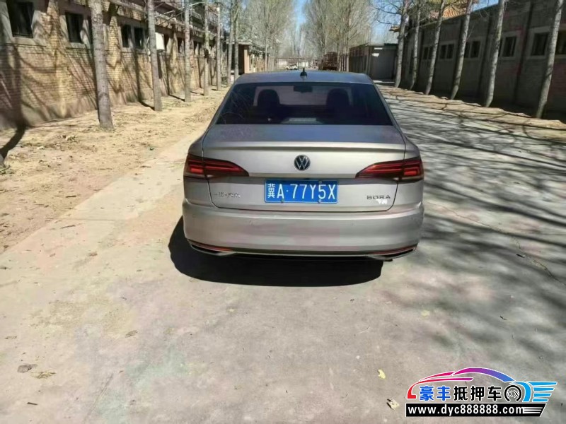 20年大众宝来轿车抵押车出售