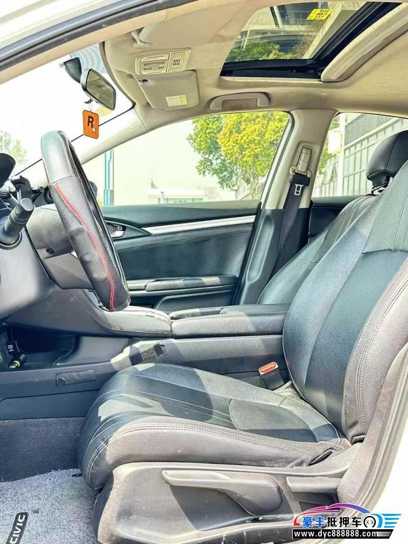 19年本田思域轿车抵押车出售