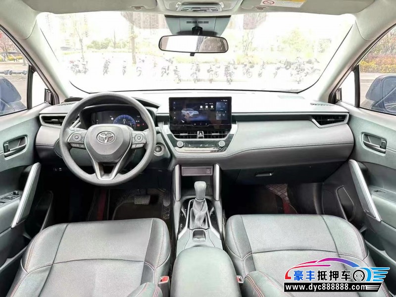 23年丰田锋兰达轿车抵押车出售