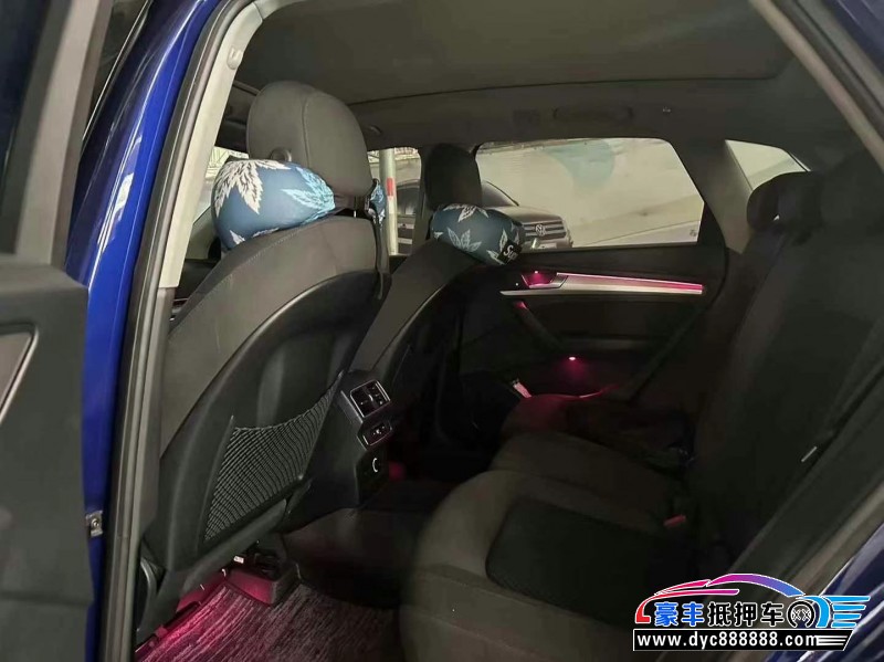 19年奥迪Q5轿车抵押车出售