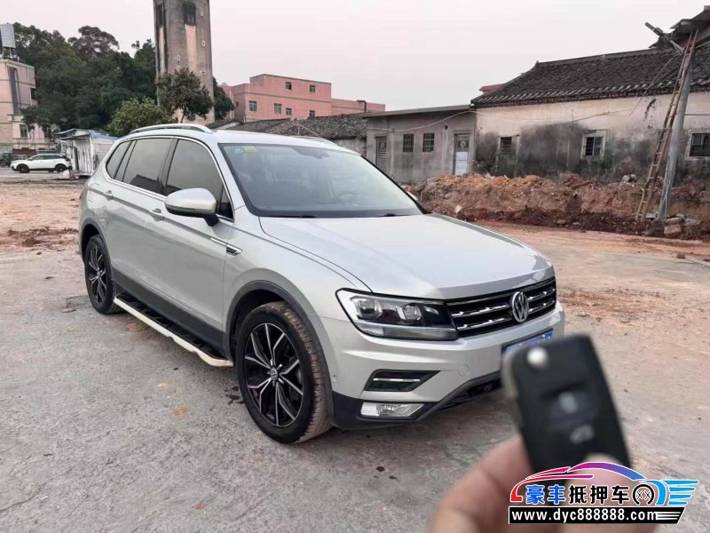 20年大众途观L轿车抵押车出售