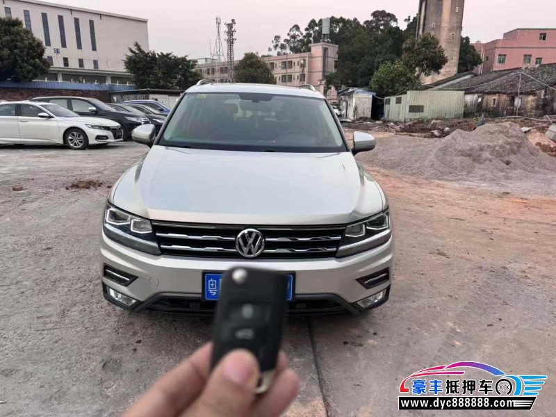 20年大众途观L轿车抵押车出售