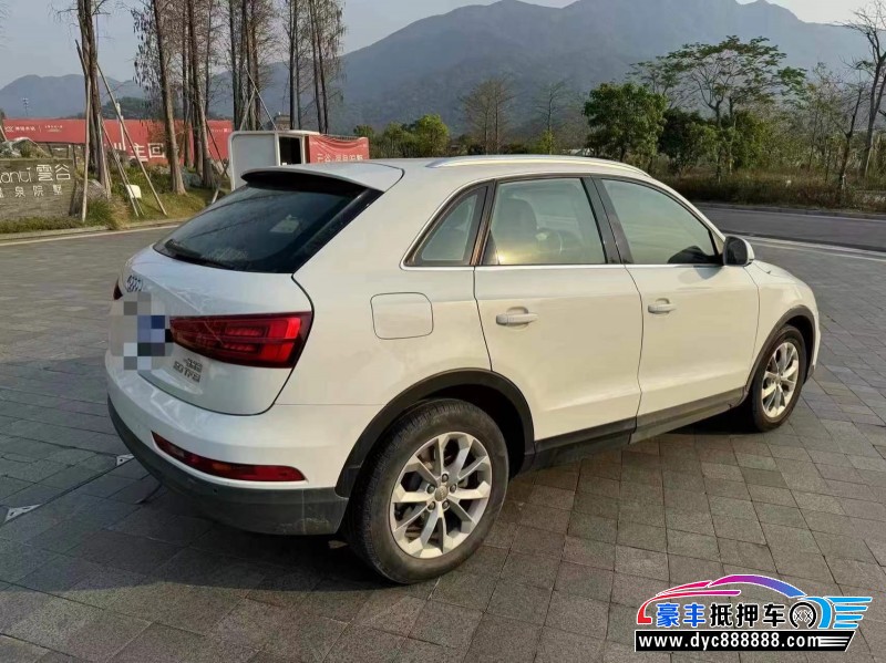 16年奥迪Q3轿车抵押车出售