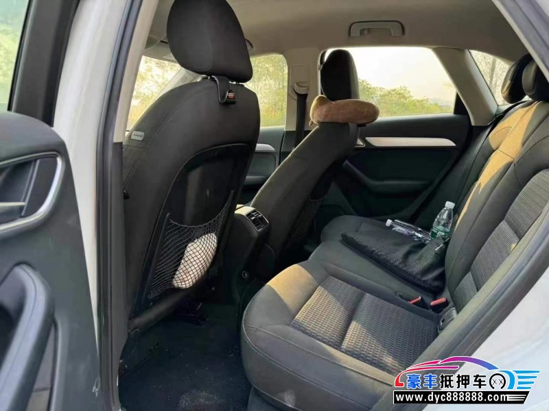 16年奥迪Q3轿车抵押车出售