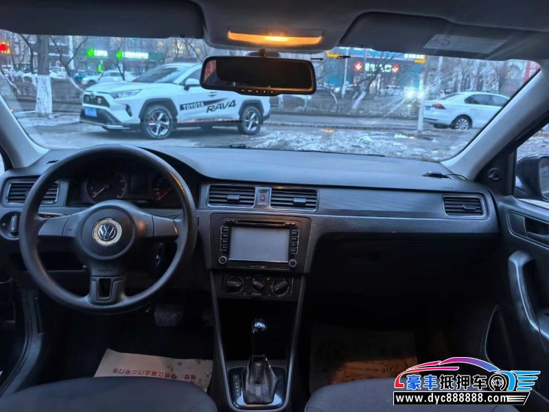 16年大众桑塔纳轿车抵押车出售