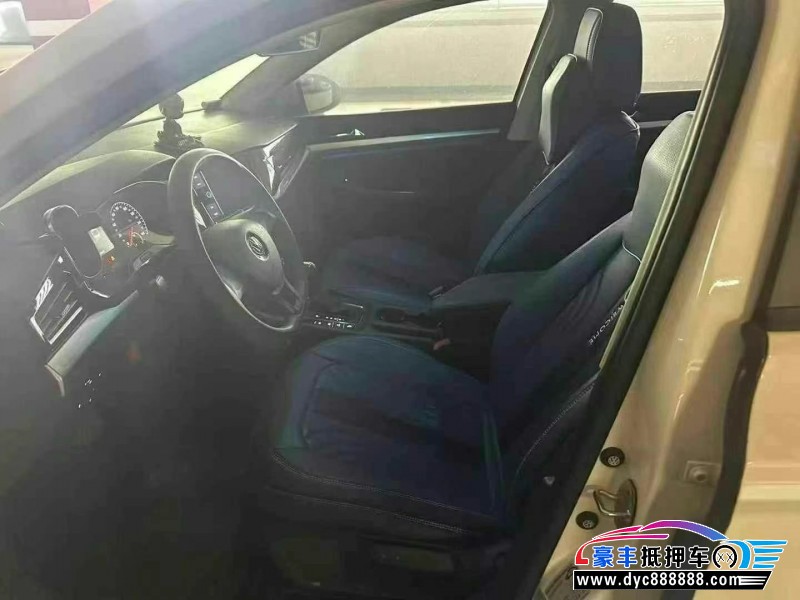 21年大众宝来轿车抵押车出售