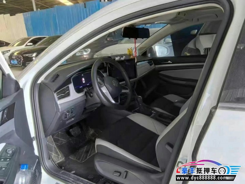 24年大众宝来轿车抵押车出售