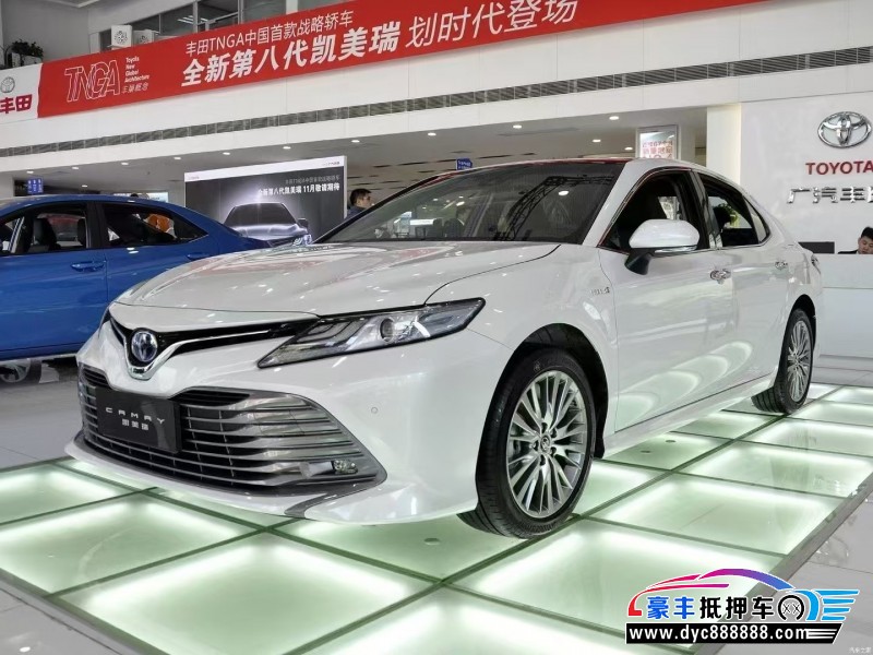 18年丰田凯美瑞轿车抵押车出售