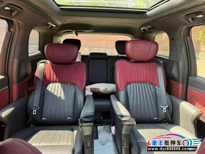 23年传祺M8轿车抵押车出售