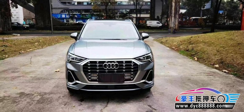 21年奥迪Q3轿车抵押车出售