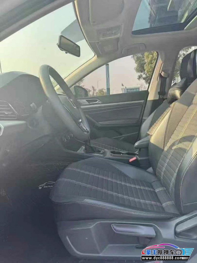 20年大众朗逸轿车抵押车出售