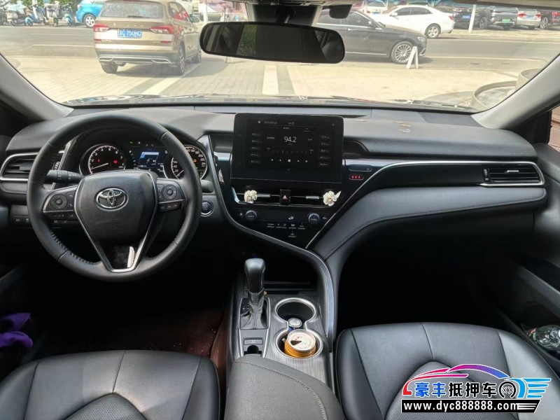 23年丰田凯美瑞轿车抵押车出售