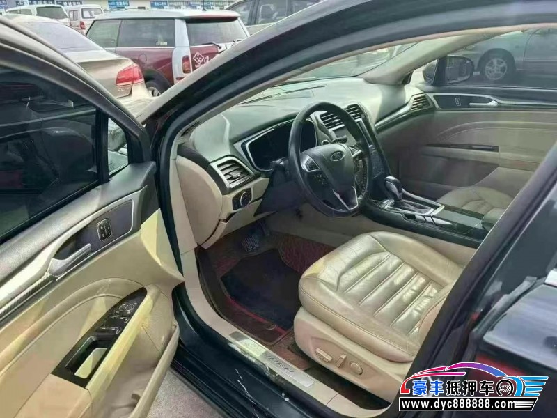 13年福特蒙迪欧轿车抵押车出售