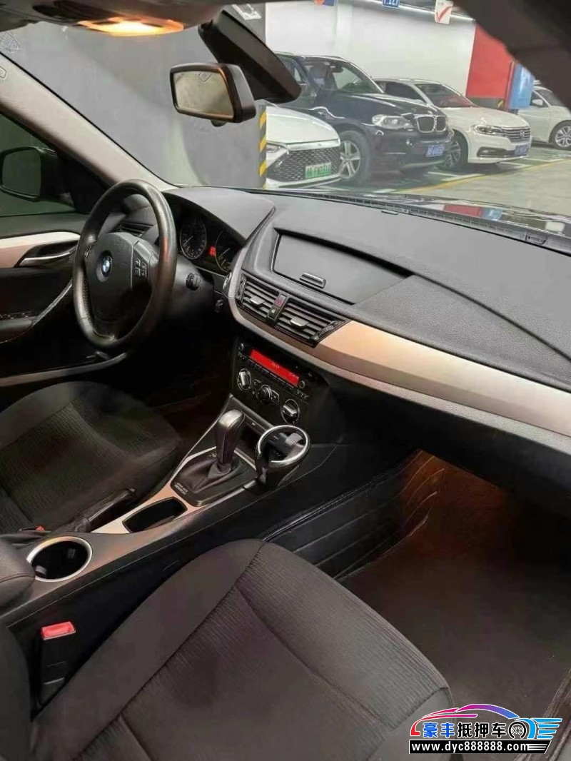 14年宝马X1轿车抵押车出售