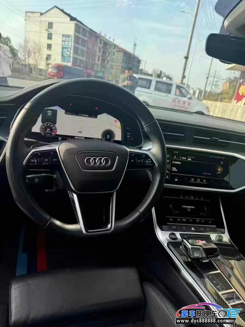 21年奥迪A7轿车抵押车出售