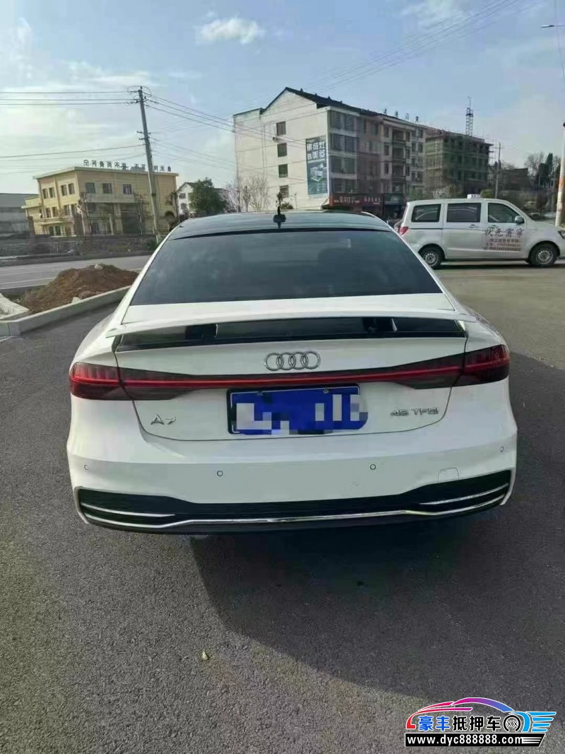 21年奥迪A7轿车抵押车出售