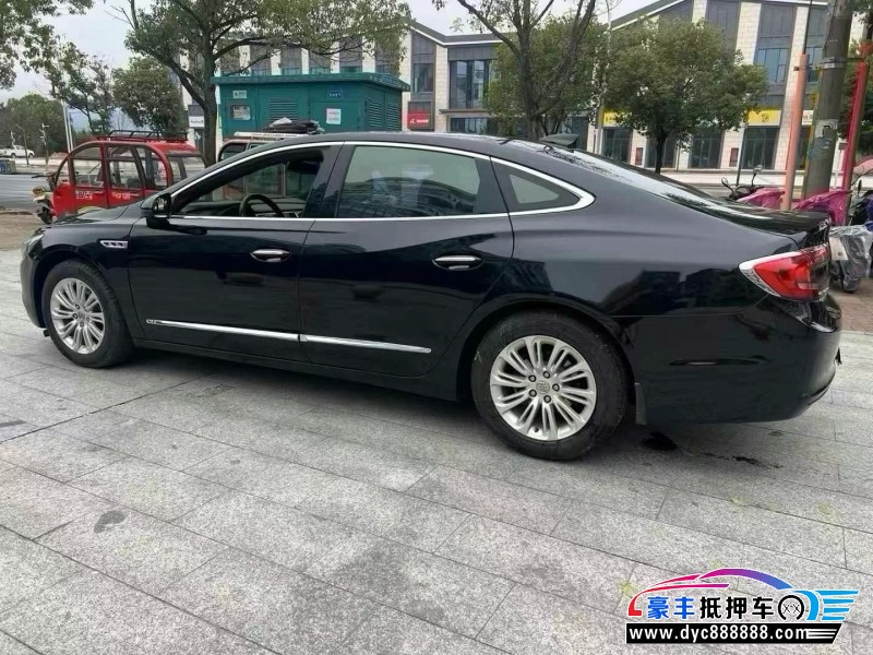 17年别克君越轿车抵押车出售