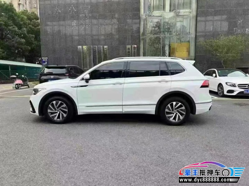 23年大众途观轿车抵押车出售