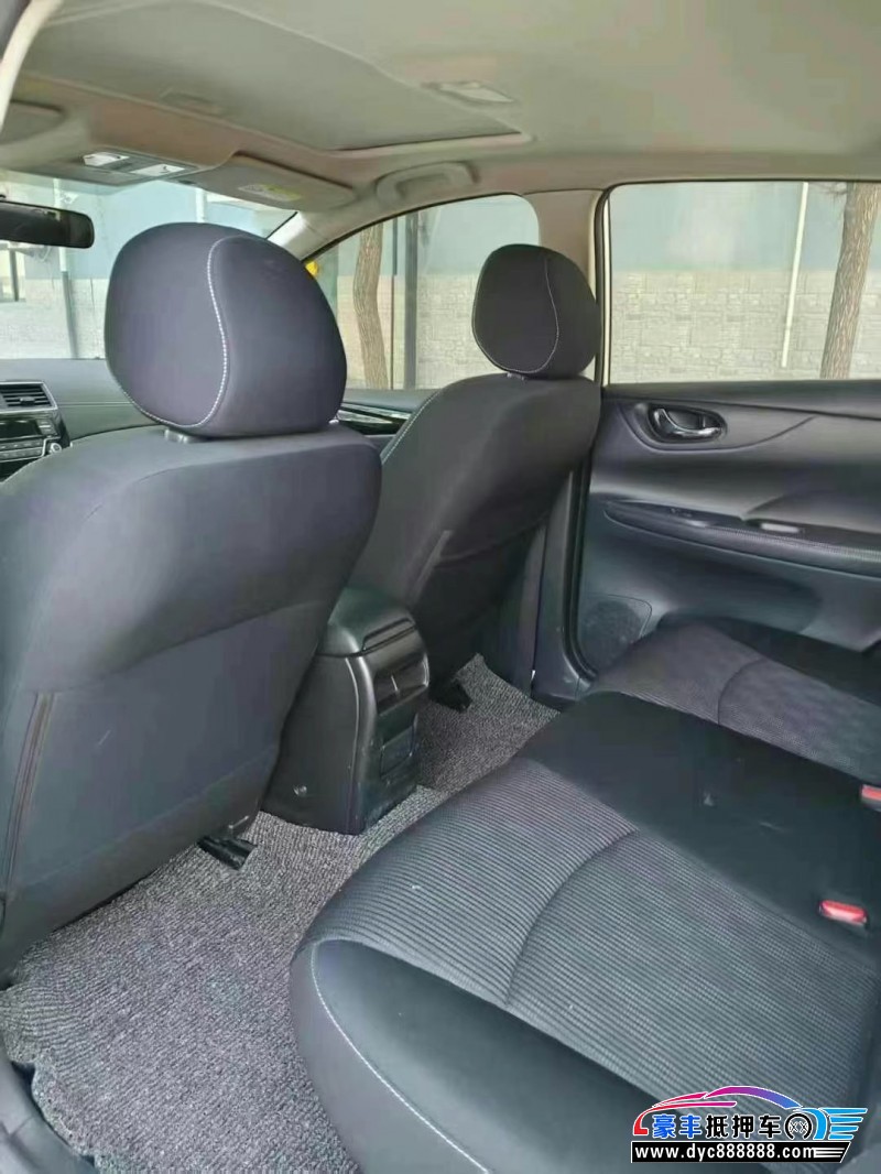 19年日产骐达轿车抵押车出售