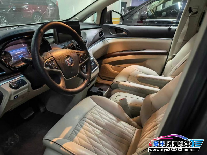 22年别克GL8轿车抵押车出售