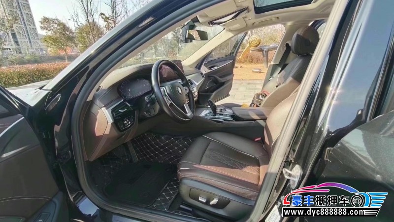 22年宝马5系轿车抵押车出售