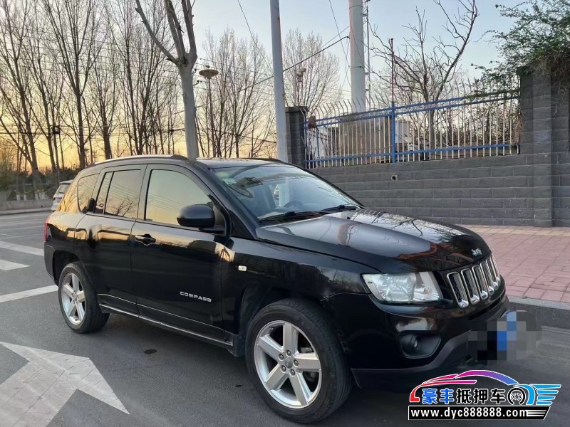 12年Jeep指南者轿车抵押车出售