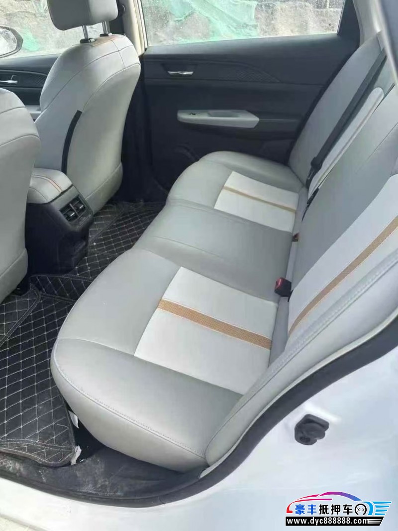 22年东风风神E70轿车抵押车出售