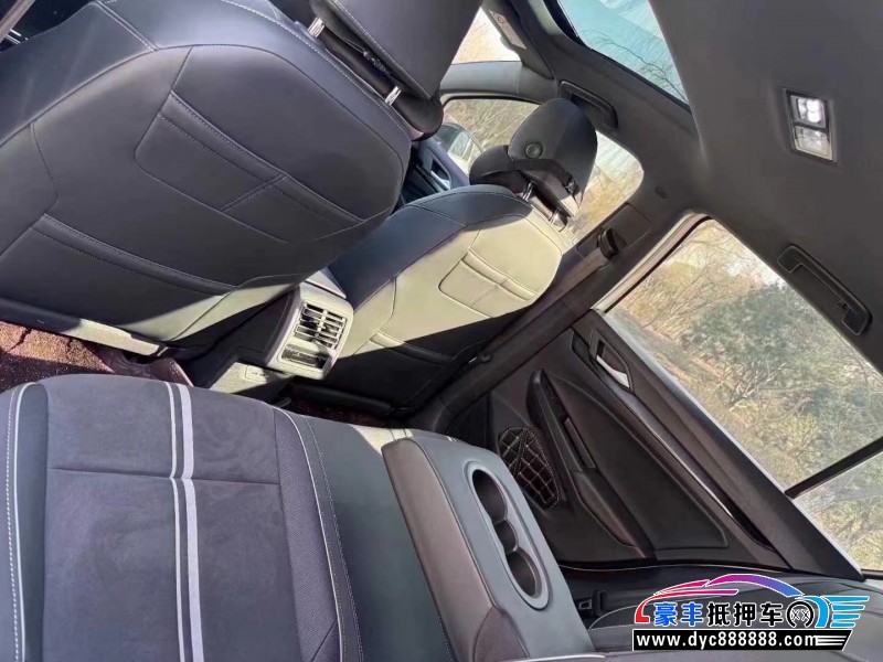 24年大众高尔夫轿车抵押车出售