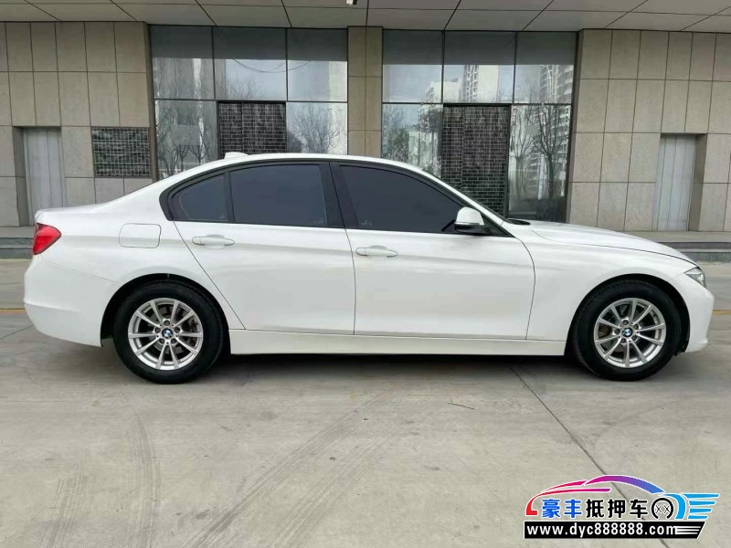 15年宝马3系轿车抵押车出售